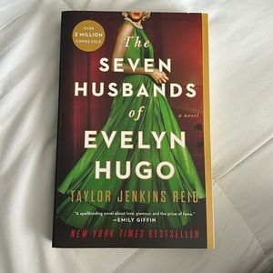 The Seven Husbands of Evelyn Hugo by Taylor Jenkins Reid